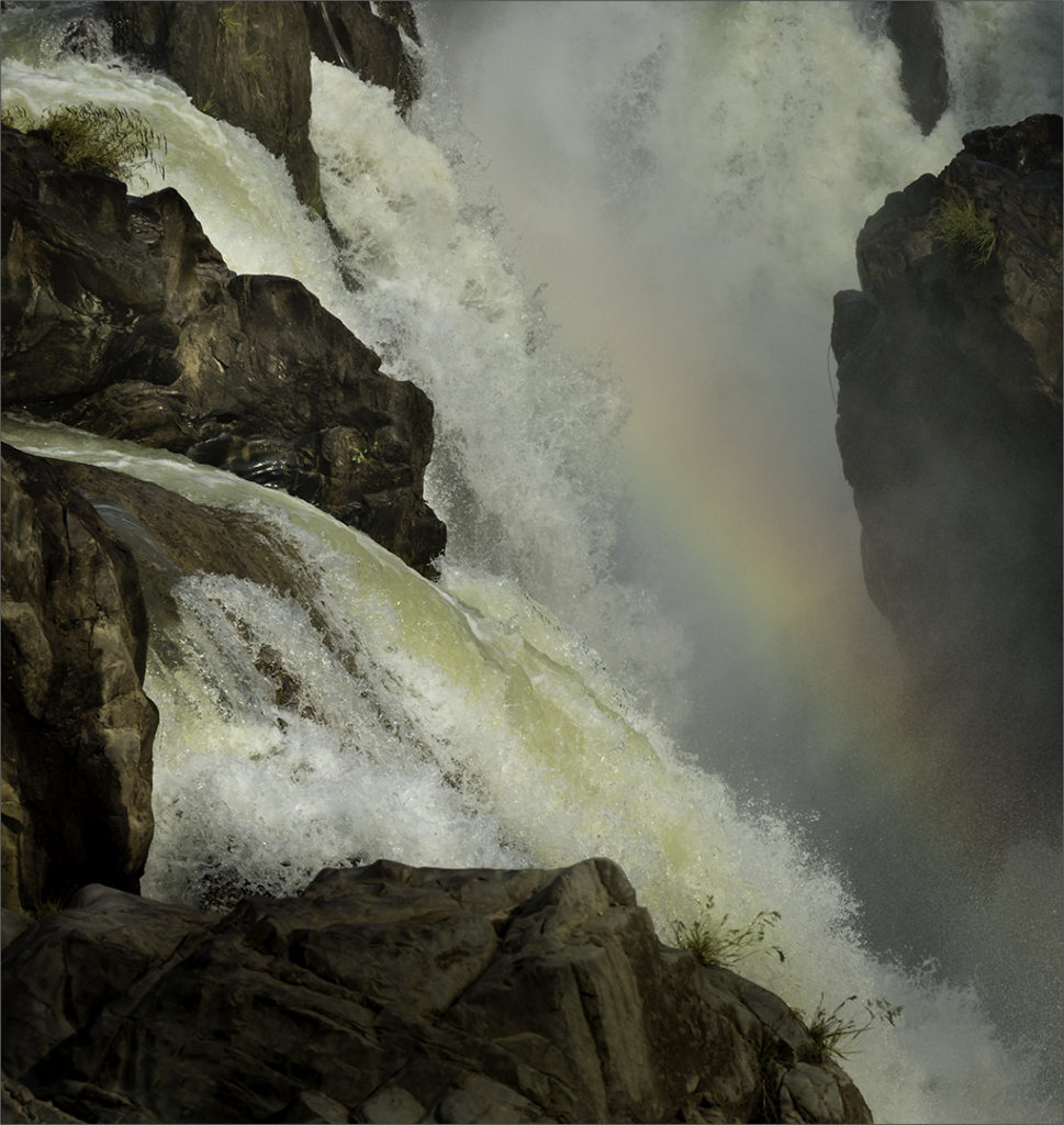 Rainbow cascade – Chris van der Watt
