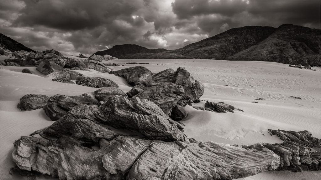 Rocks Sand and Mountain – Leo Theron