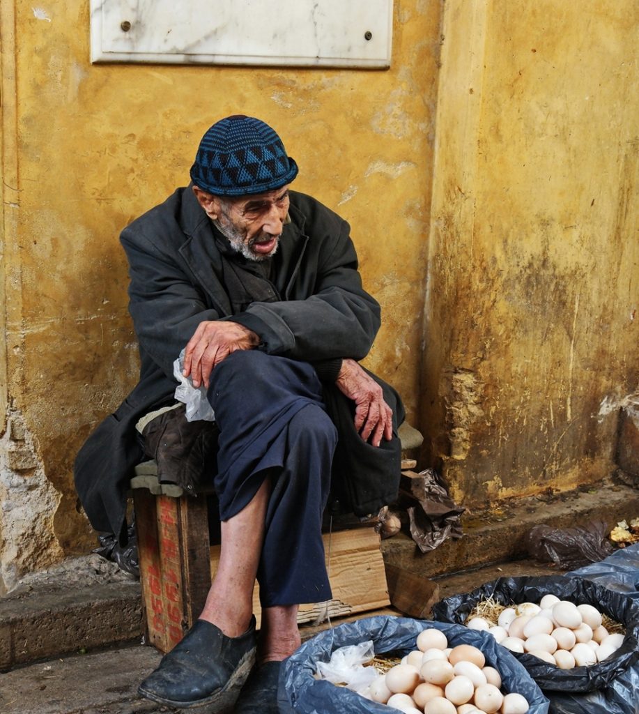 Moroccan egg seller - Willem Raubenheimer