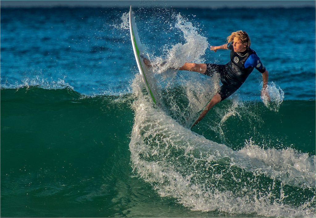 Surfer stay on top - Willie Labuschagne